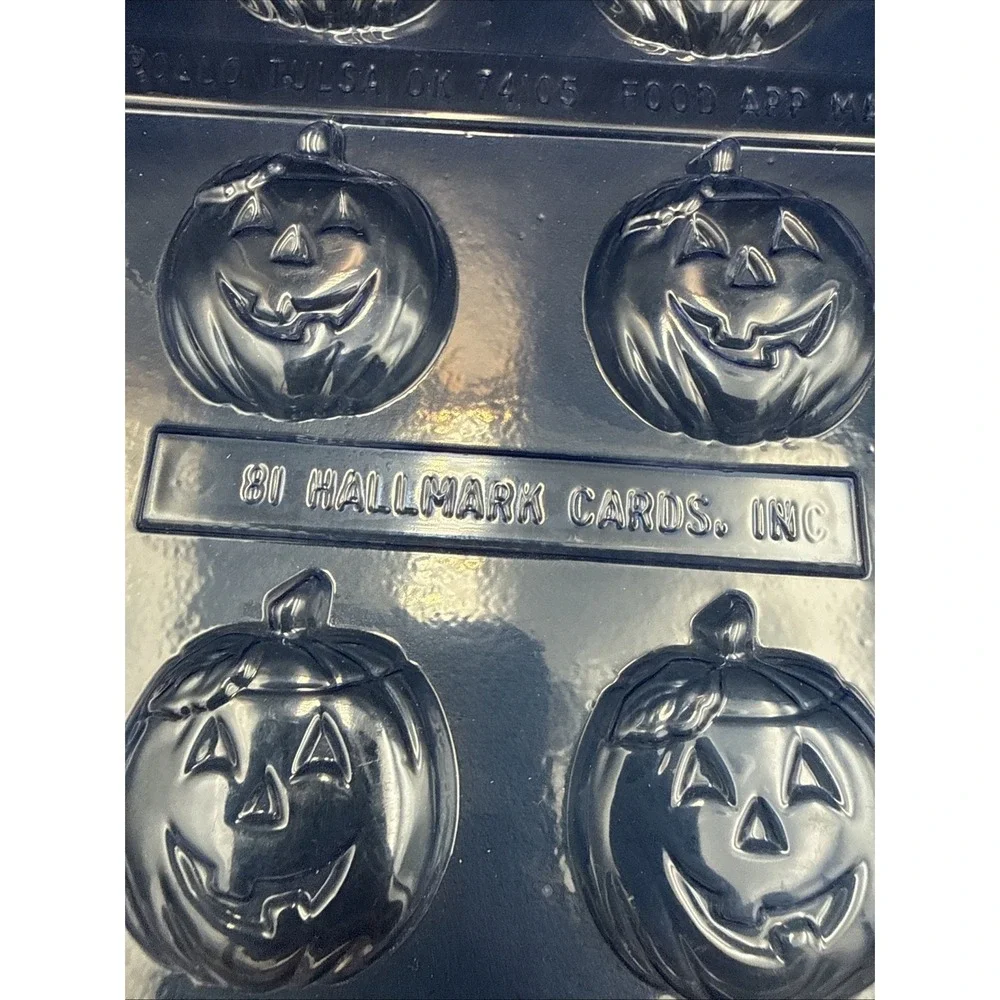 LOT 4 Plastic Candy Mold Chocolate Molds Halloween Vintage Wilton Hallmark